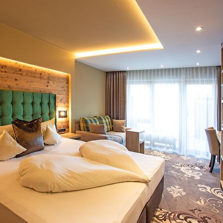 Hotel Bergruh Оберстдорф Экстерьер фото