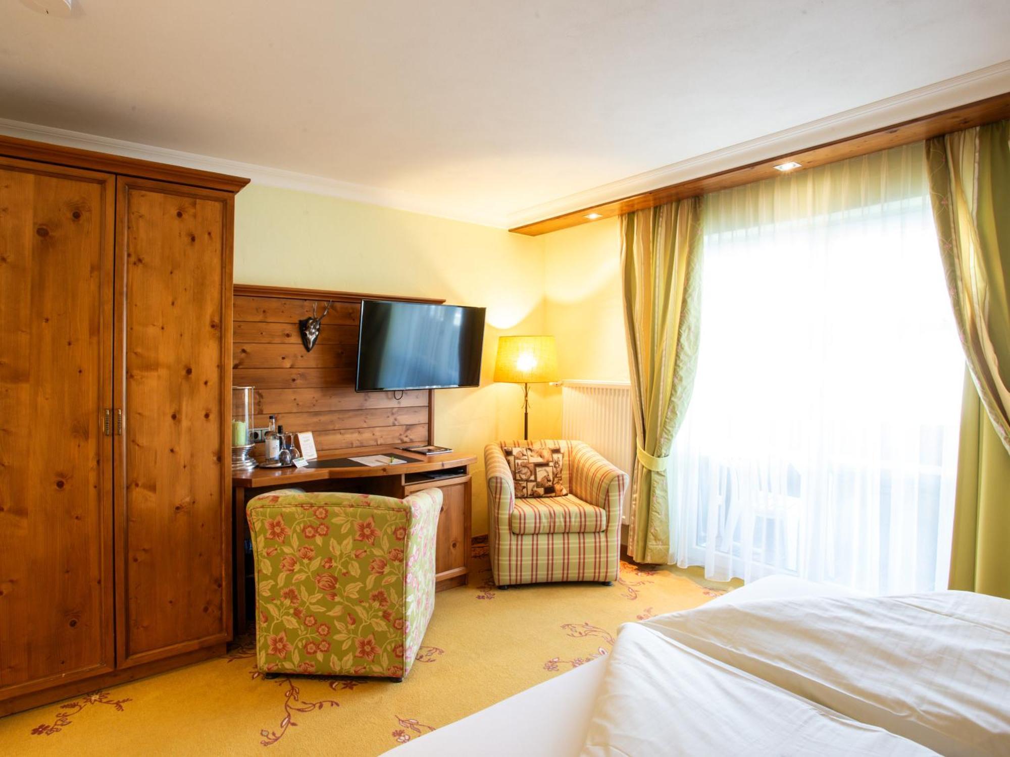 Hotel Bergruh Оберстдорф Экстерьер фото