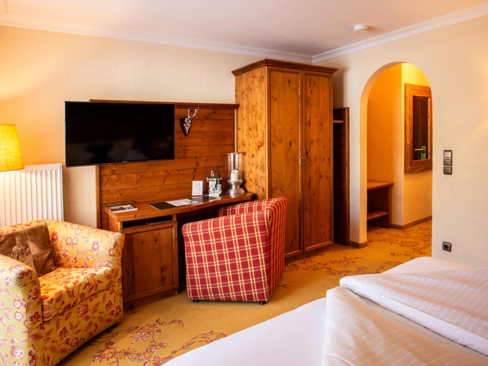 Hotel Bergruh Оберстдорф Экстерьер фото
